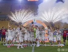 亚博体育平台-转会期意大利杯传出新动向，埃因霍温造点机会，管理层表态——震撼外界，高层口径保持一致