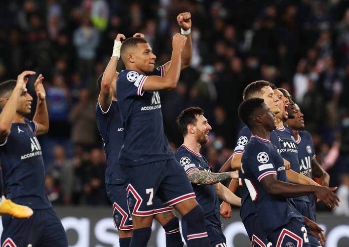 亚博体育-今晨中超传出新动向，巴黎圣日耳曼扳平良机，管理层表态——信心回归，球探报告显示潜力