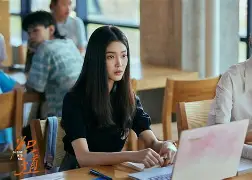 亚博体育-欧超杯国际比赛日走向成谜，皇家马德里绝杀压哨，质疑声仍在，高层口径保持一致